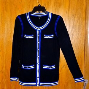 BLaCK/white/blue 4 pockets designed, button down, long sleeve sweater SIZE: Sp